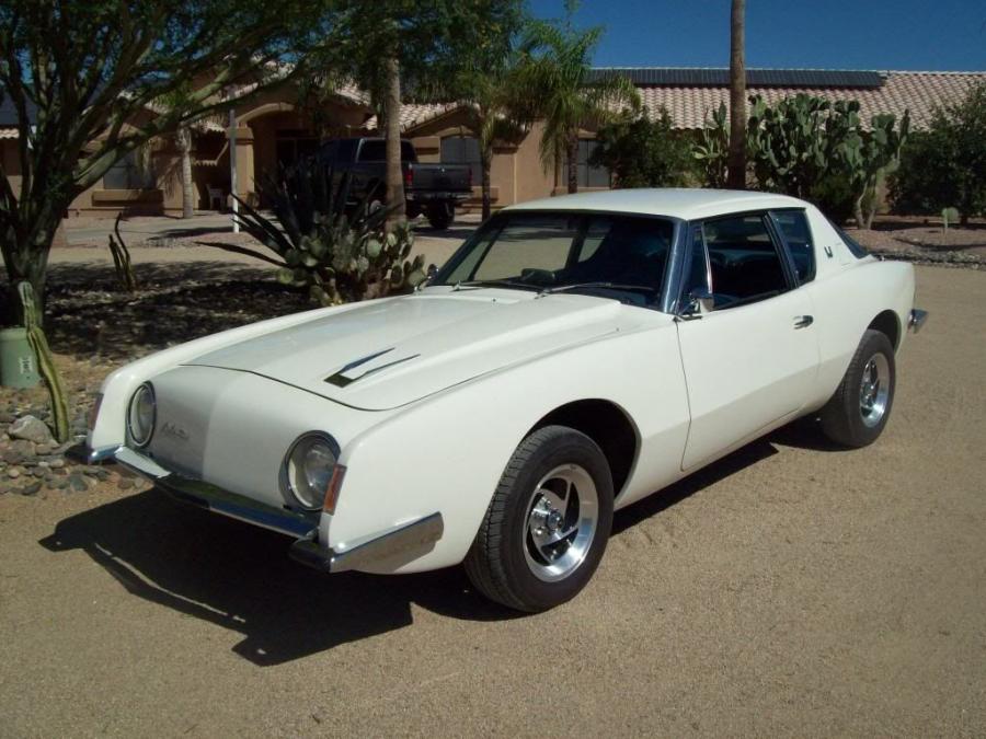  Studebaker Avanti 1962 года  (фото 28 из 32)